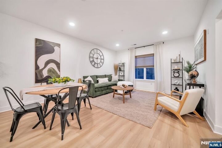 Property Photo:  20 Encampment Court 207  NJ 07045 