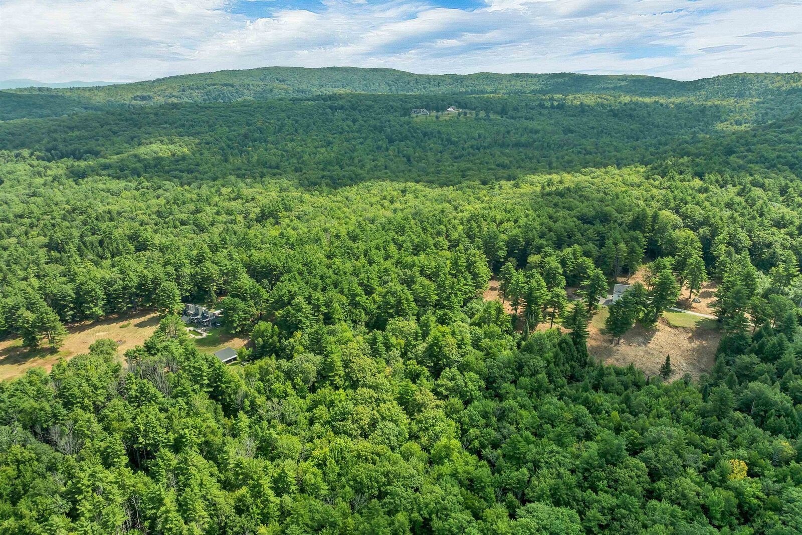 Property Photo:  439 Avery Hill Road  NH 03810 