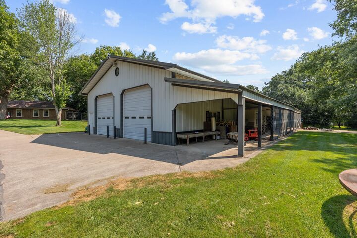 Property Photo:  10496 181st Avenue NW  MN 55330 