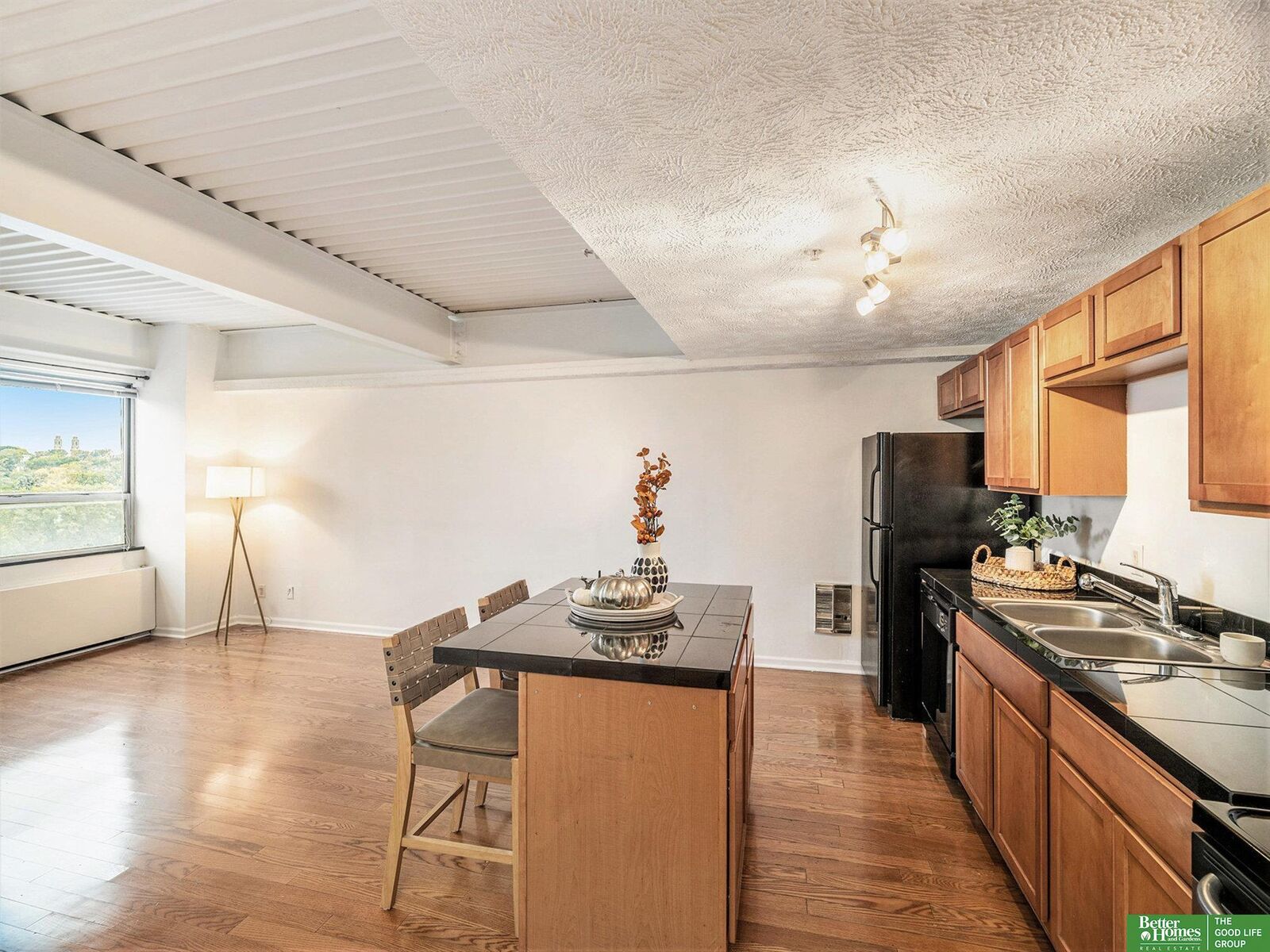 Property Photo: 105 N 31 Avenue 702 NE 68131