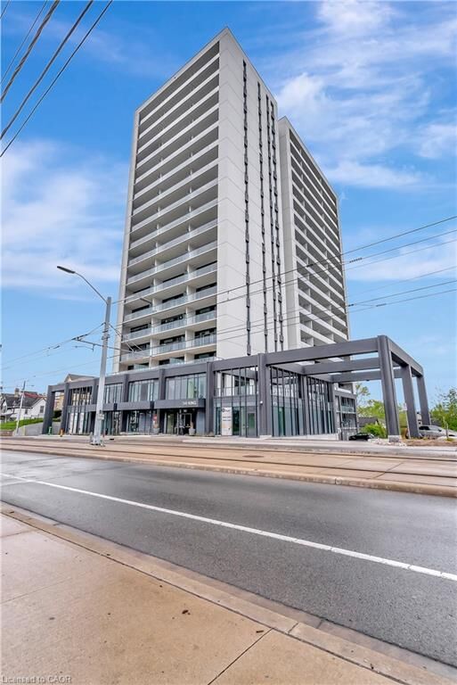 Property Photo: 741 King Street W 1806 ON N2G 0E9