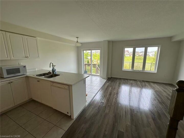 Property Photo: 6 Butcher Crescent ON N3T 0P3