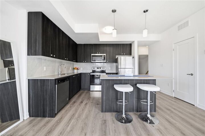 Property Photo: 10 Palace Street B12 ON N2E 0J3