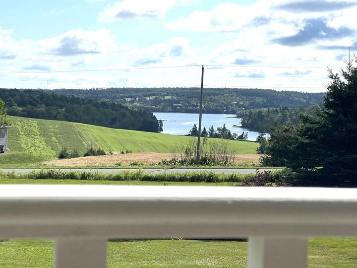 Property Photo: 15 Cherry Lane PE C0B 1M0