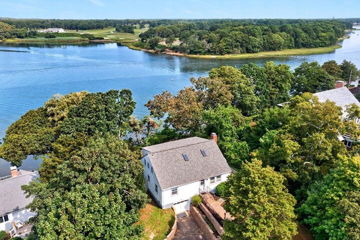 Property Photo:  33 Horsefoot Rd  MA 02638 