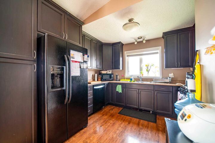 Property Photo:  1025 30 Street  AB T9W 0A8 