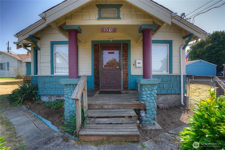 Property Photo:  5507 S Alaska Street  WA 98408 