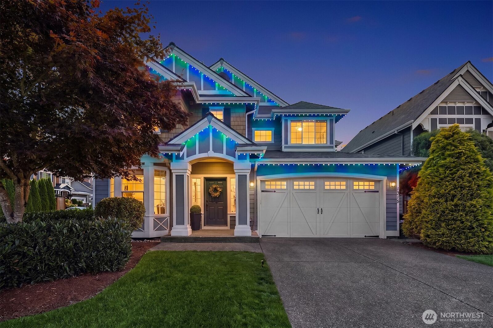 Property Photo: 1315 Redmond Place NE WA 98056
