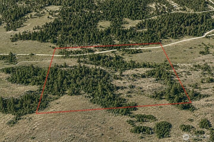 Property Photo:  580  Pontiac Ridge Road  WA 98844 