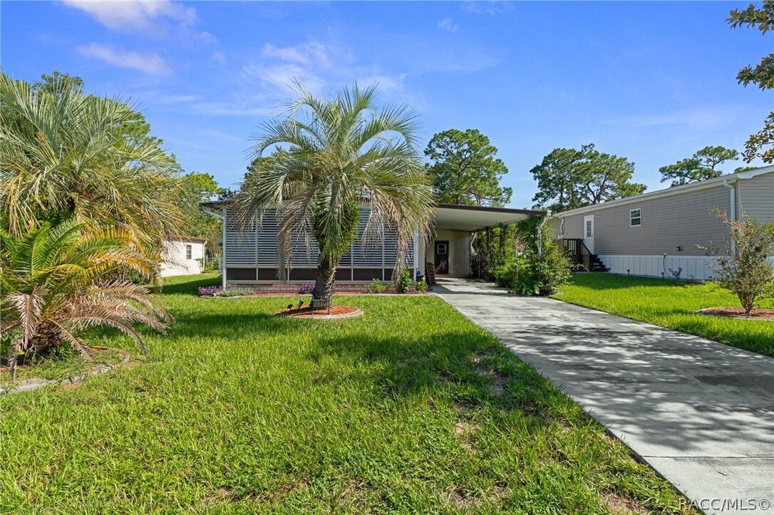 Property Photo:  14621 Brookridge Boulevard  FL 34613 
