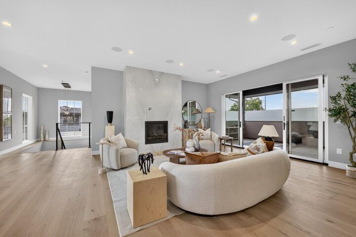 Property Photo: 110 Sporleder Court CA 95032