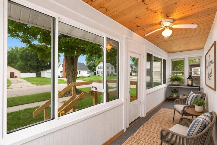 Property Photo: 1402 Barham Avenue WI 53548