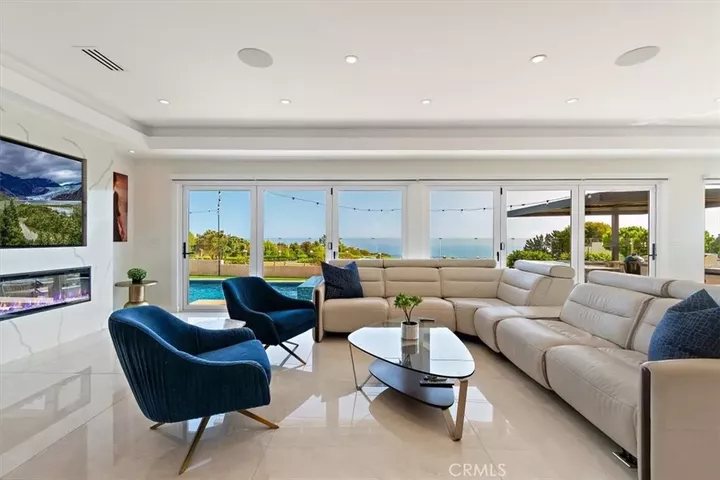 Property Photo:  5818 Sunmist Drive  CA 90275 