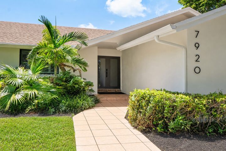 Property Photo: 7920 SW 172nd Ter FL 33157