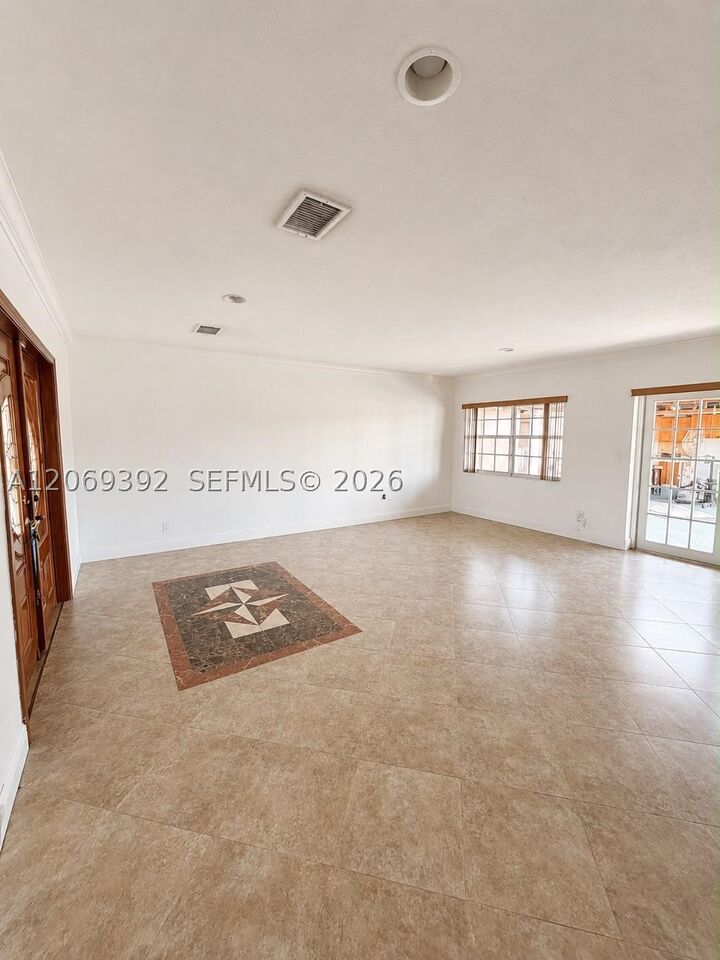 Property Photo: 10955 SW 177th Ter FL 33157