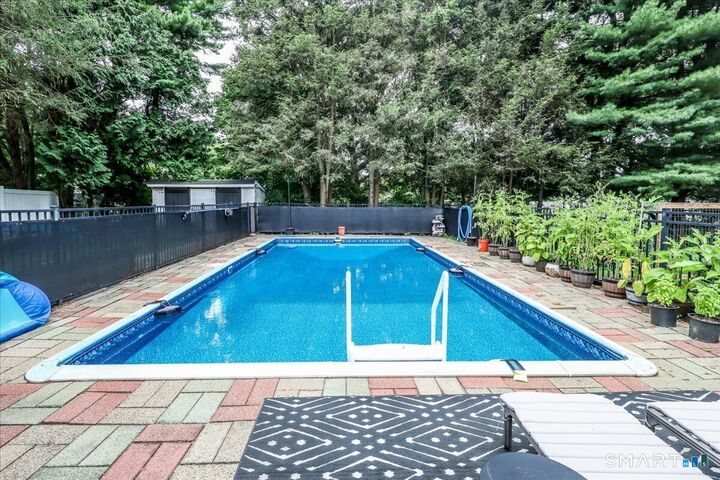 Property Photo:  24 Sharon Road  CT 06611 