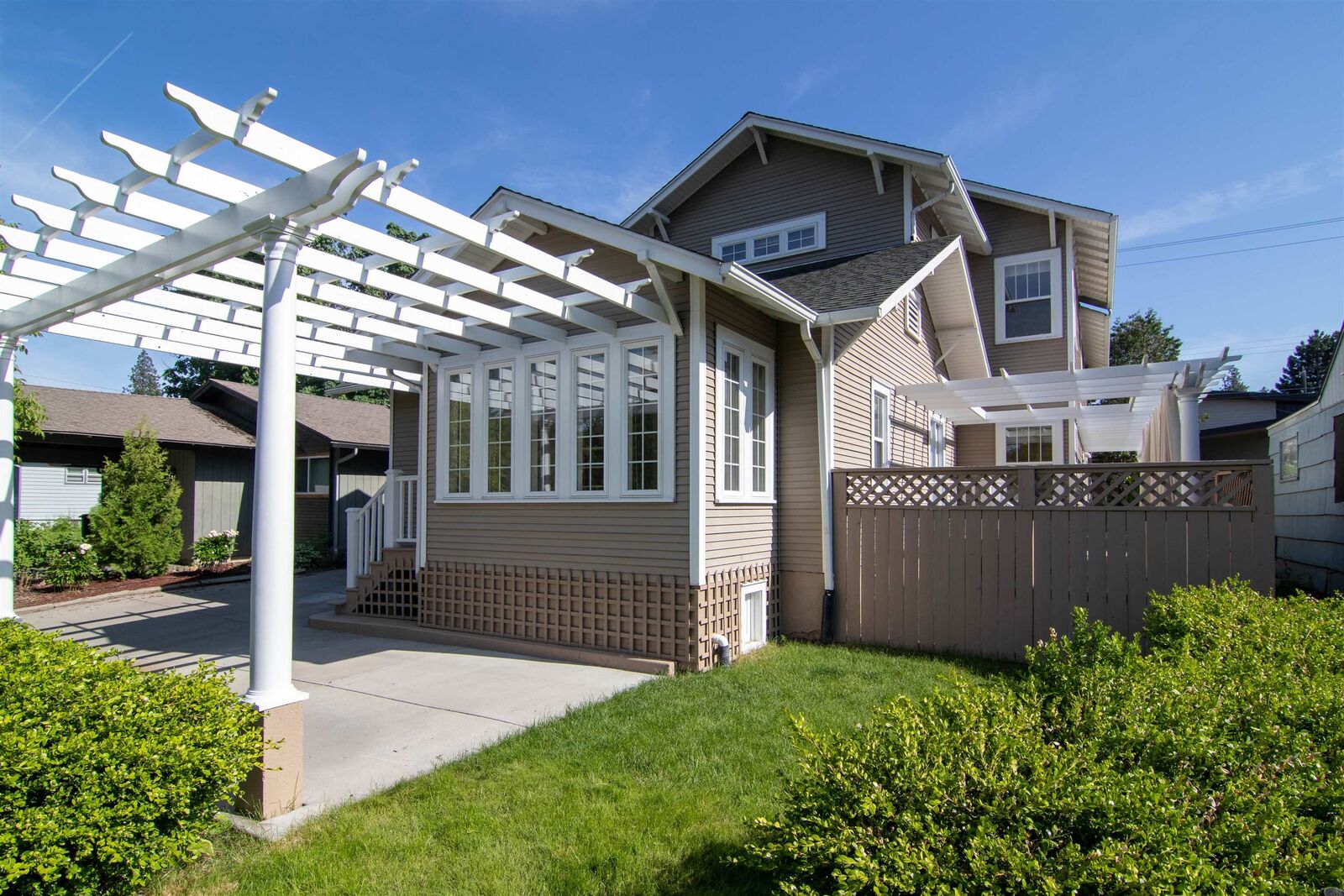 Property Photo:  1126 E 29th Ave 1128 E 29th Ave  WA 99203 