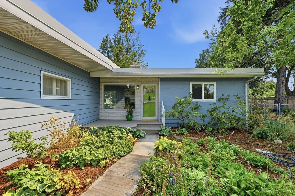 Property Photo:  13120 E 11th Ave  WA 99216 