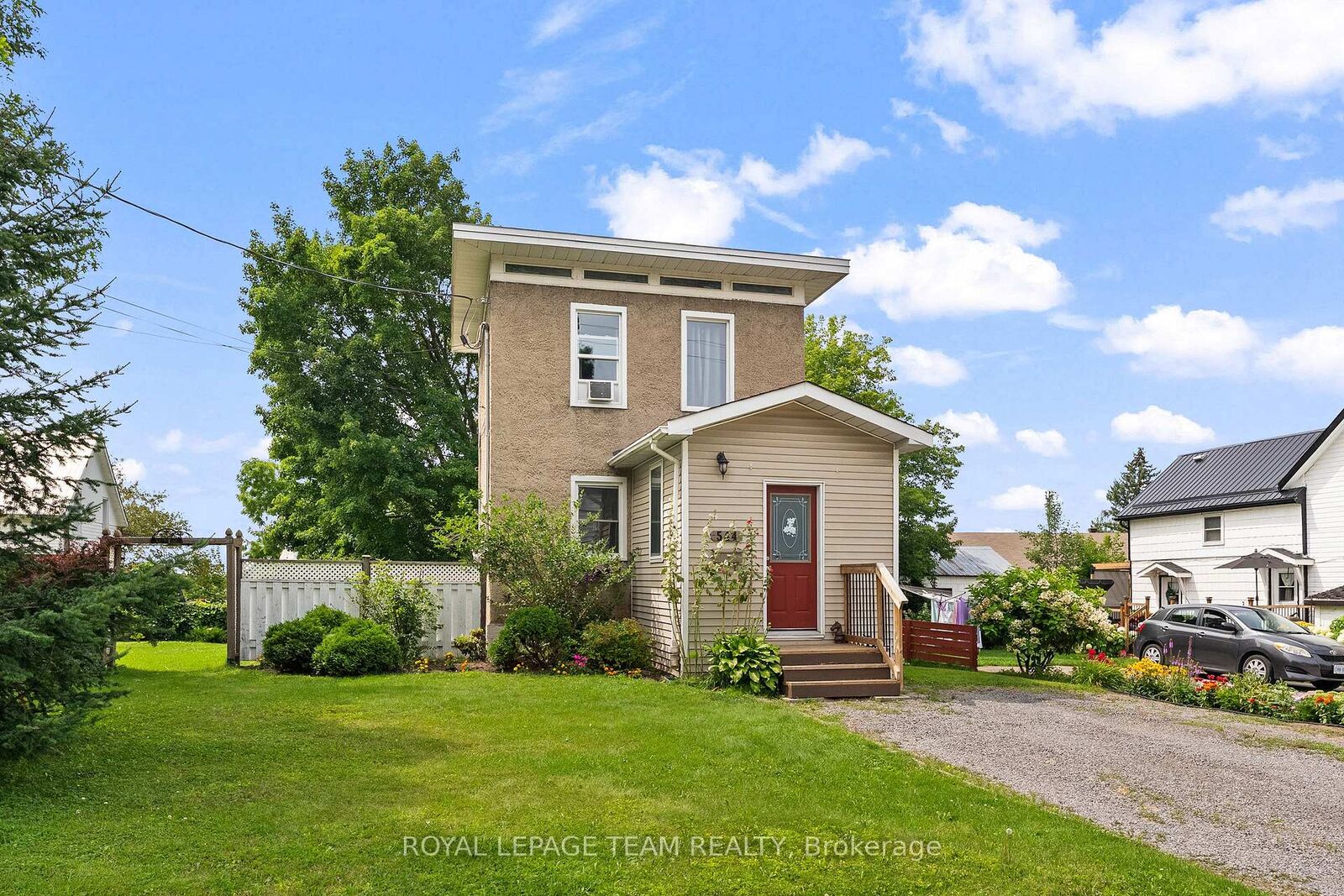 Photo de la propriété:  544 Mackay Street  ON K8A 1E6 