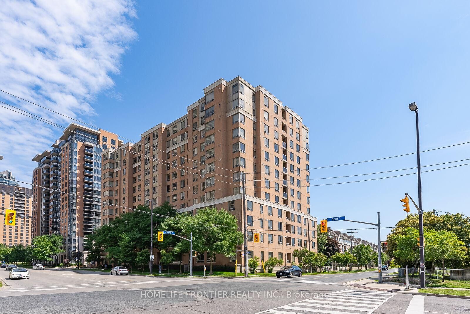 Property Photo: 88 Grandview Way Ph12 ON M2N 6V6