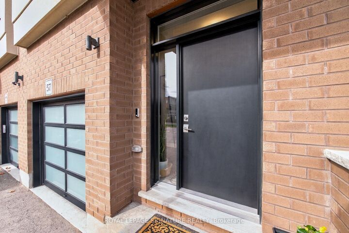 Property Photo:  60 Arkell Road 57  ON N1L 0N8 