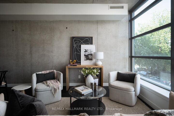 Property Photo:  90 Broadview Avenue 202  ON M4M 0A7 