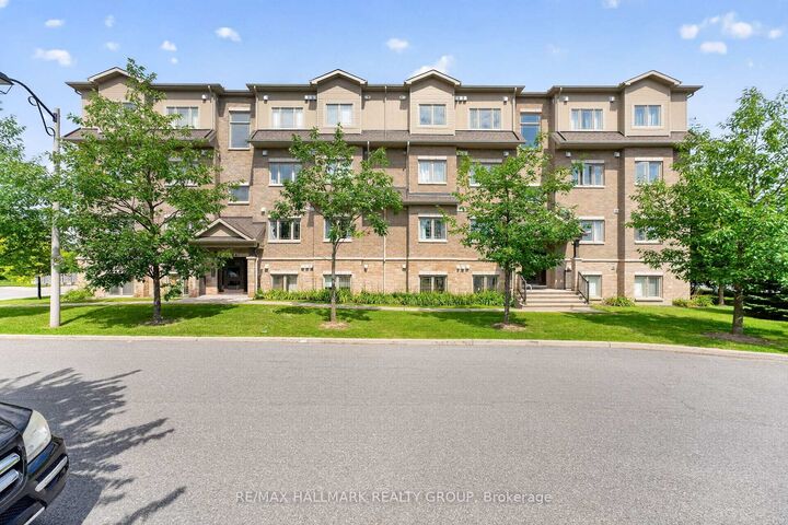 Property Photo:  192 Springbeauty Avenue 7  ON K2J 6B4 