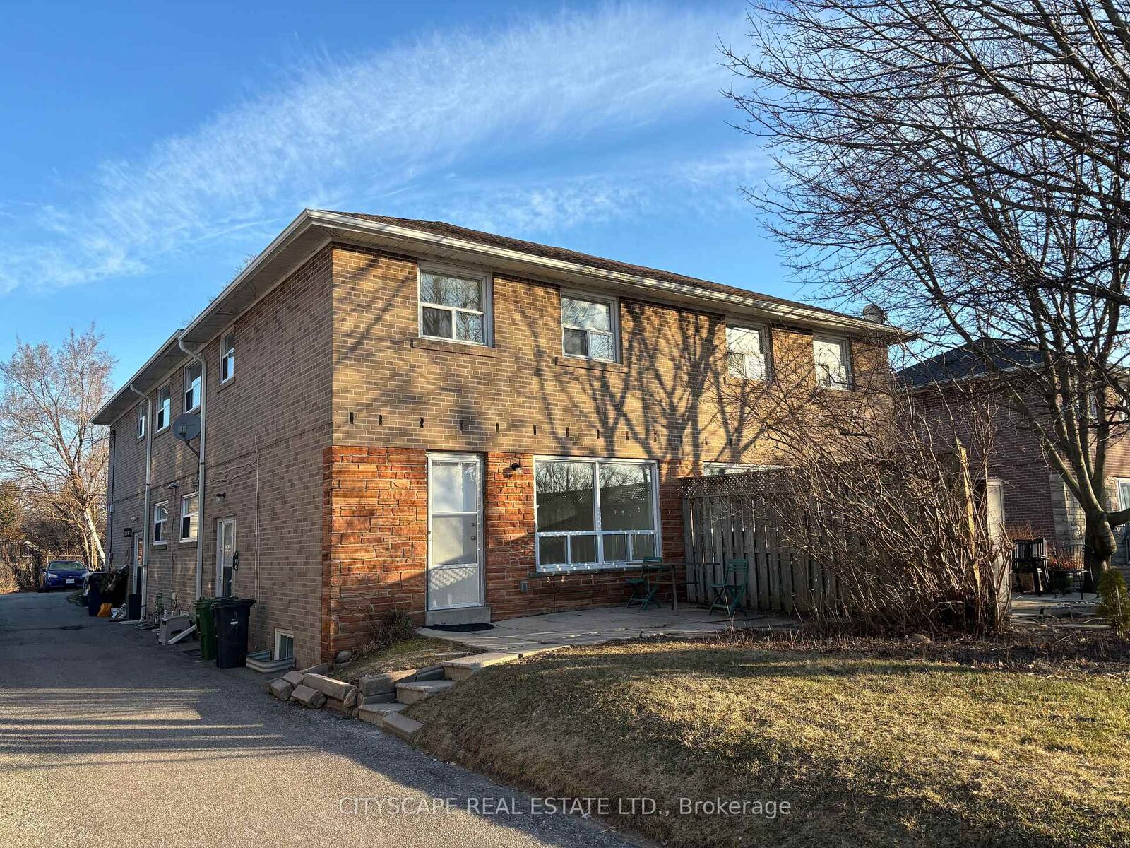 Property Photo:  116 Guildwood Parkway  ON M1E 1P3 