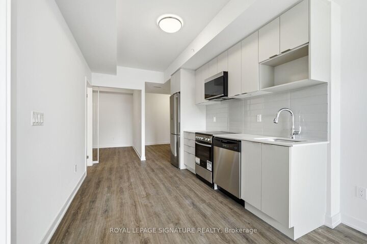 Property Photo:  4569 Kingston Road 405  ON M1E 2P2 