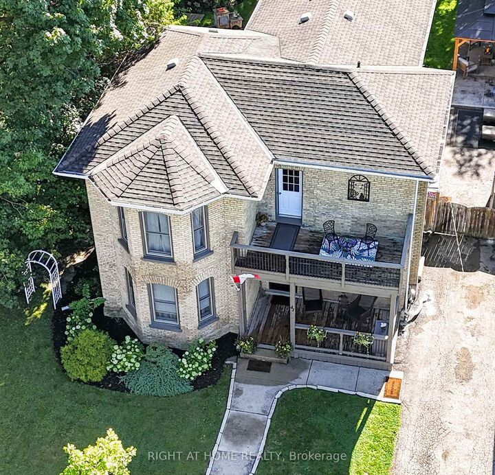Property Photo:  41 Hincks Street  ON N5R 3N8 
