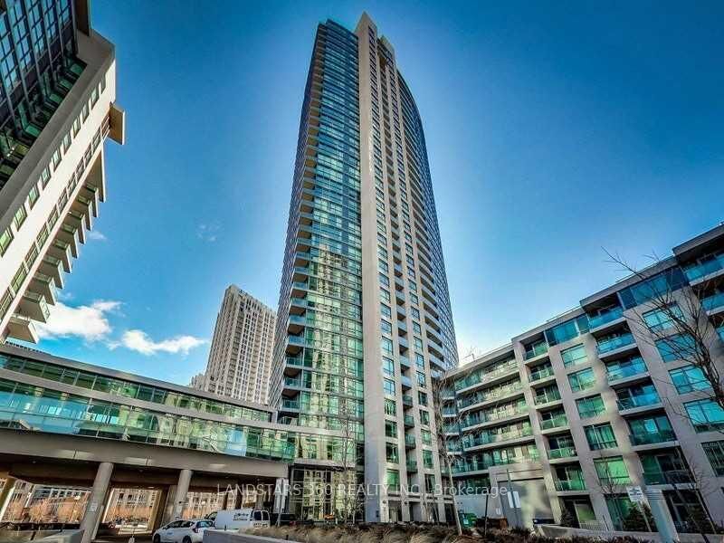 Property Photo:  215 Fort York Boulevard 1005  ON M5V 4A2 