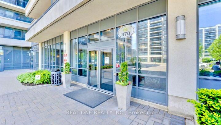 Property Photo:  370 Highway 7 N/A E 919  ON L4B 0C4 