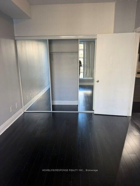 Property Photo: 17 Kenaston Gardens 418 ON M2K 0B9