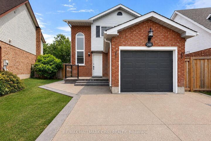 344 Adams Court — photo 1