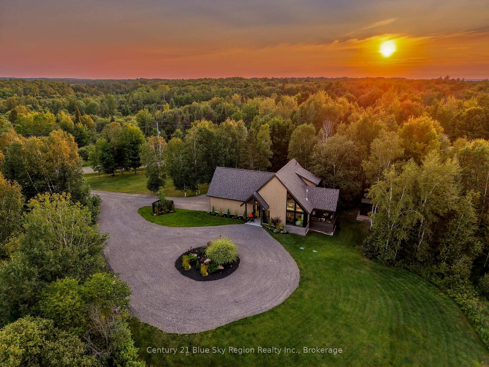 Property Photo: 466 Ouellette Road ON P0H 1K0