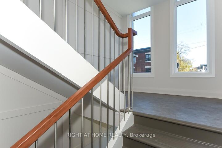 Photo de la propriété: 35 Monk Street 8 ON K1S 3Y7