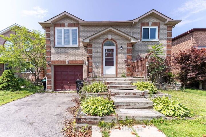 Property Photo: 14 Orok Lane ON L4M 6H4