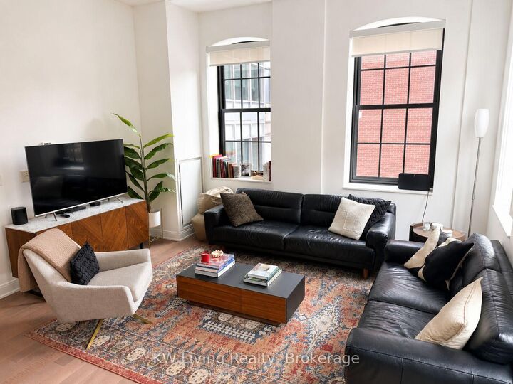 Property Photo:  55 Front Street E 307  ON M5E 0A7 