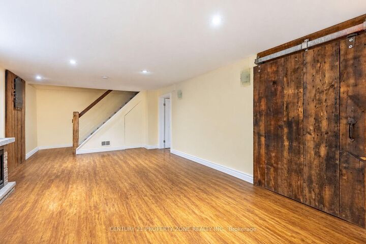 Property Photo:  162 Mountainview Road Basement  ON L7G 4K7 