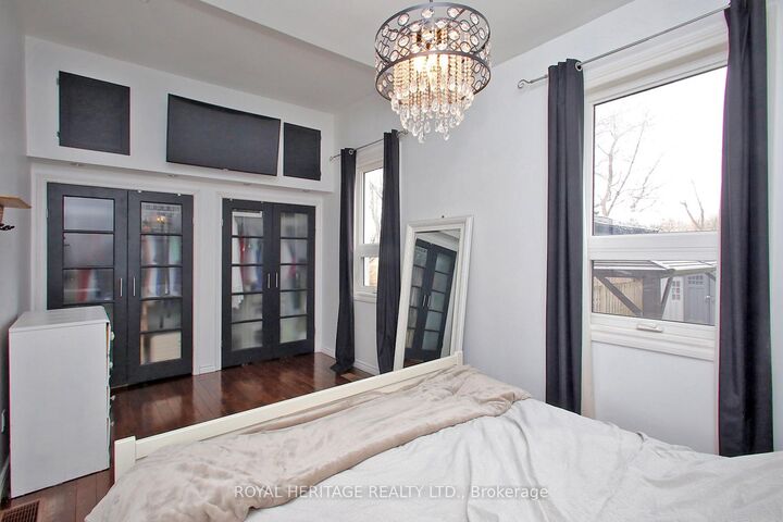 Property Photo:  164 Kings Hill Lane  ON L1C 1R8 