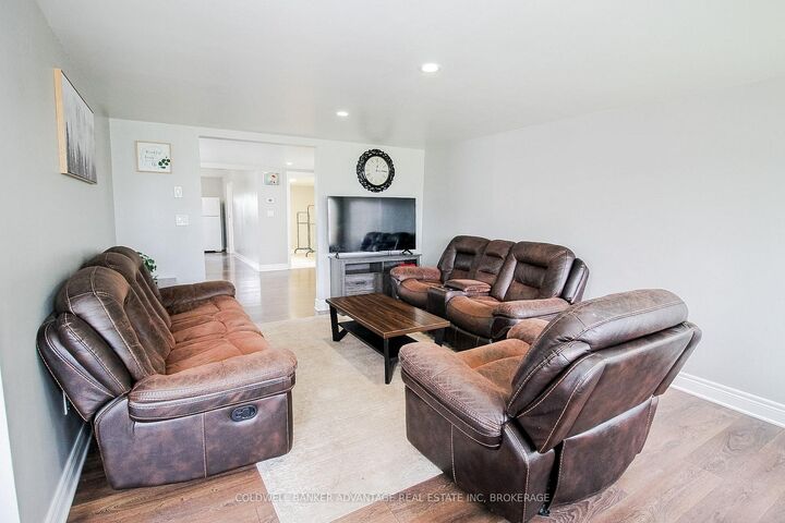 Property Photo:  3747 Bowen Road  ON L0S 1S0 