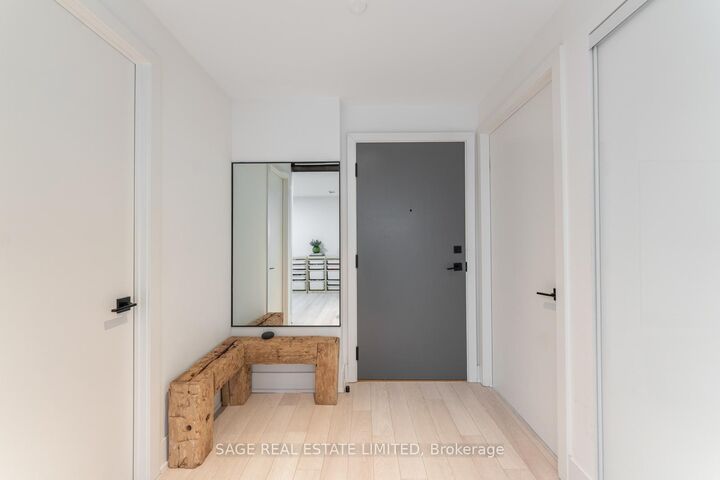 1888 Queen Street E 206 — photo 1