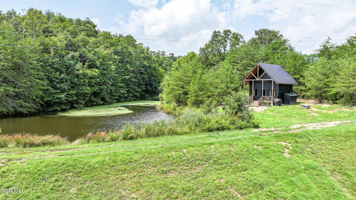 Property Photo:  5905 Whitehouse Road  TN 37745 