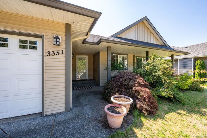 Property Photo:  3351 Coniston Cres  BC V0R 1S0 