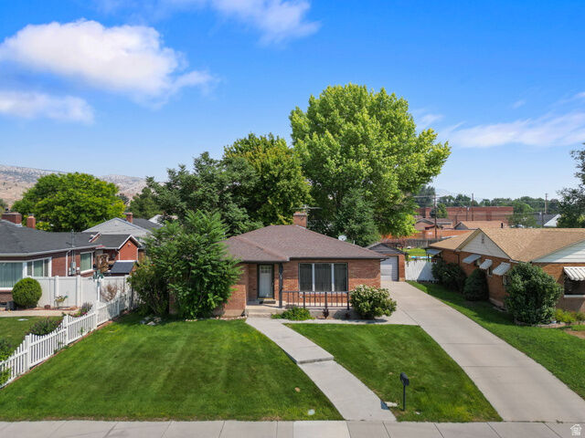 Property Photo:  268 W 400 N  UT 84701 