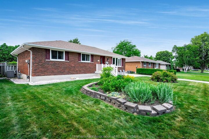Property Photo: 175 Sylvester Drive ON N7M 2B8
