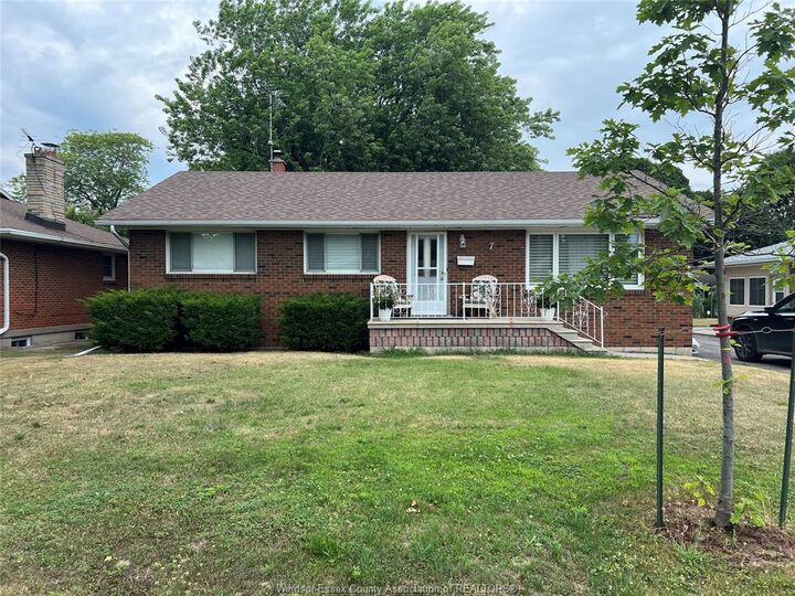 7 Gladstone Avenue — photo 1