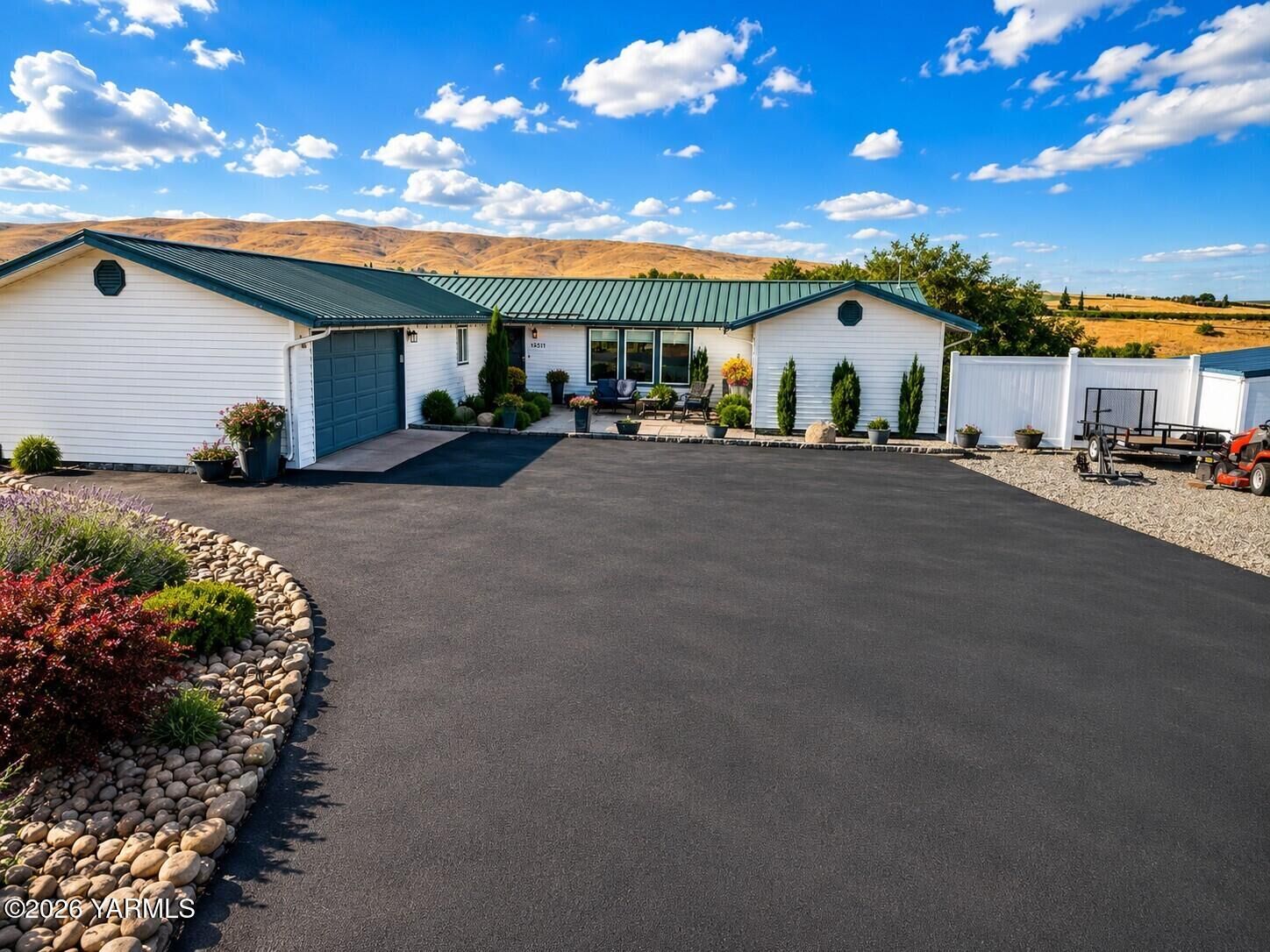 Property Photo:  14511 McAuley Rd  WA 98908 