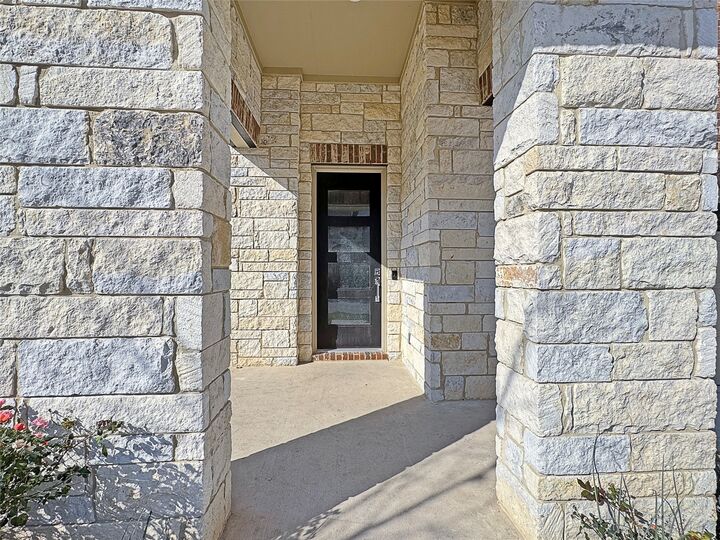 Property Photo:  1245 Westborough Lane  TX 78641 