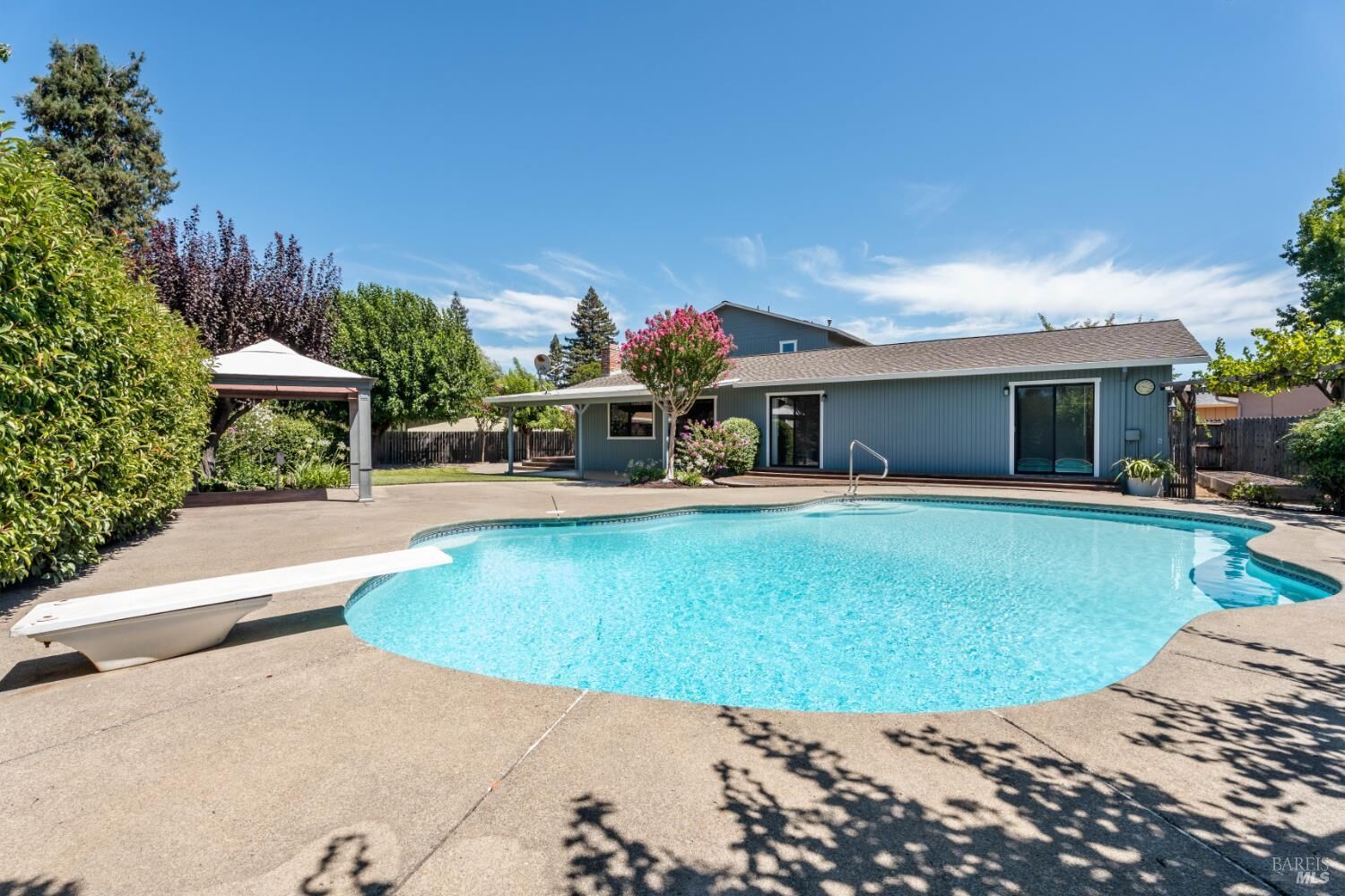 Property Photo: 350 George Place CA 95482